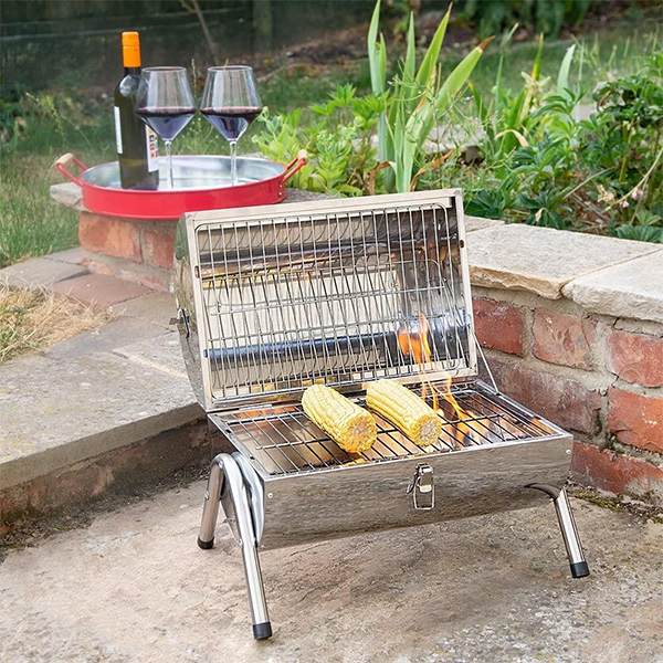Lifestyle - Explorer Charcoal BBQ