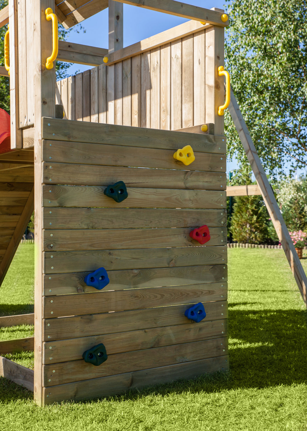 Shire Adventure Peaks Fortress 3 Climbing Frame with Swing and Slide