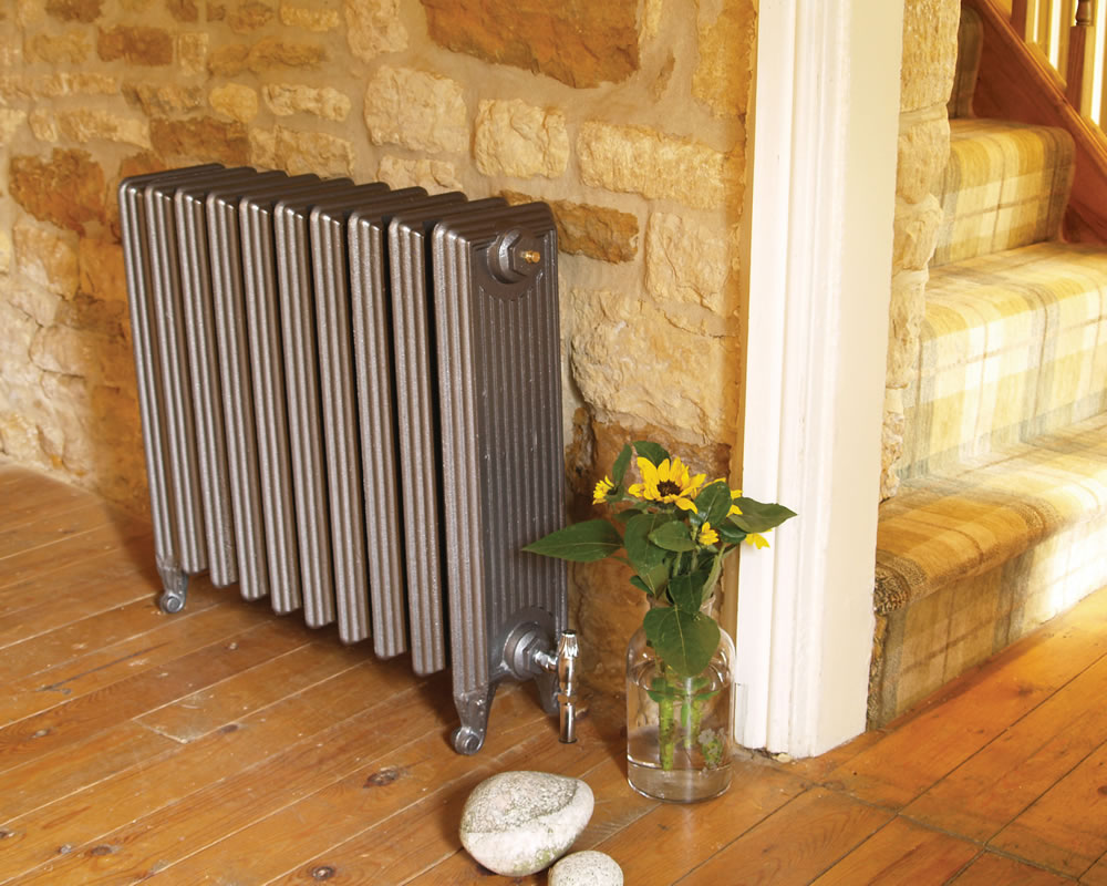 Carron Churchill cast iron radiator, foundry grey setting