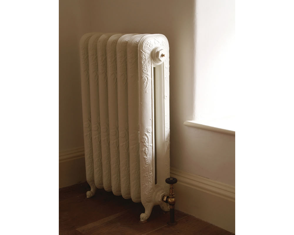 Carron Daisy cast iron radiator, antique buttermilk