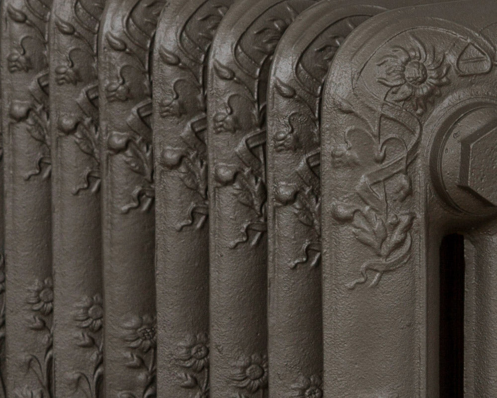 Carron Daisy cast iron radiator, willow green section detail