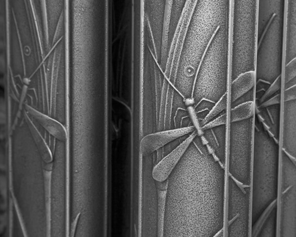 Carron Dragonfly cast iron radiator, hand burnished section detail